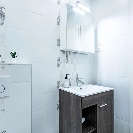 - Easy Sleep بودابست