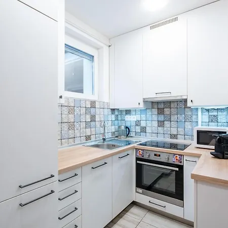 - Easy Sleep Apartment *